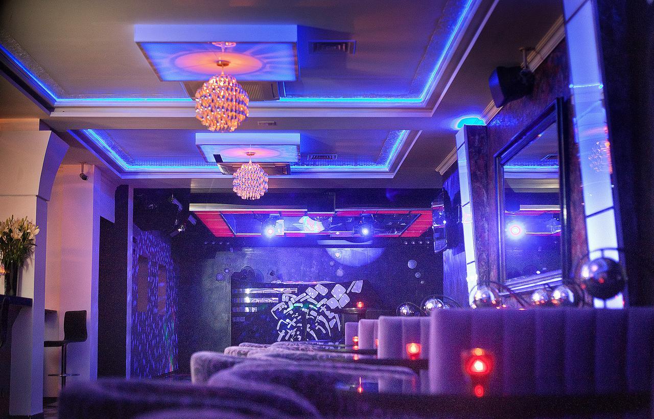 Hotel Restauracja Teczowa Luban Dış mekan fotoğraf